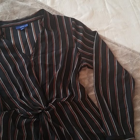 APT. 9 Knot Detail Blouse - Picture 5 of 5